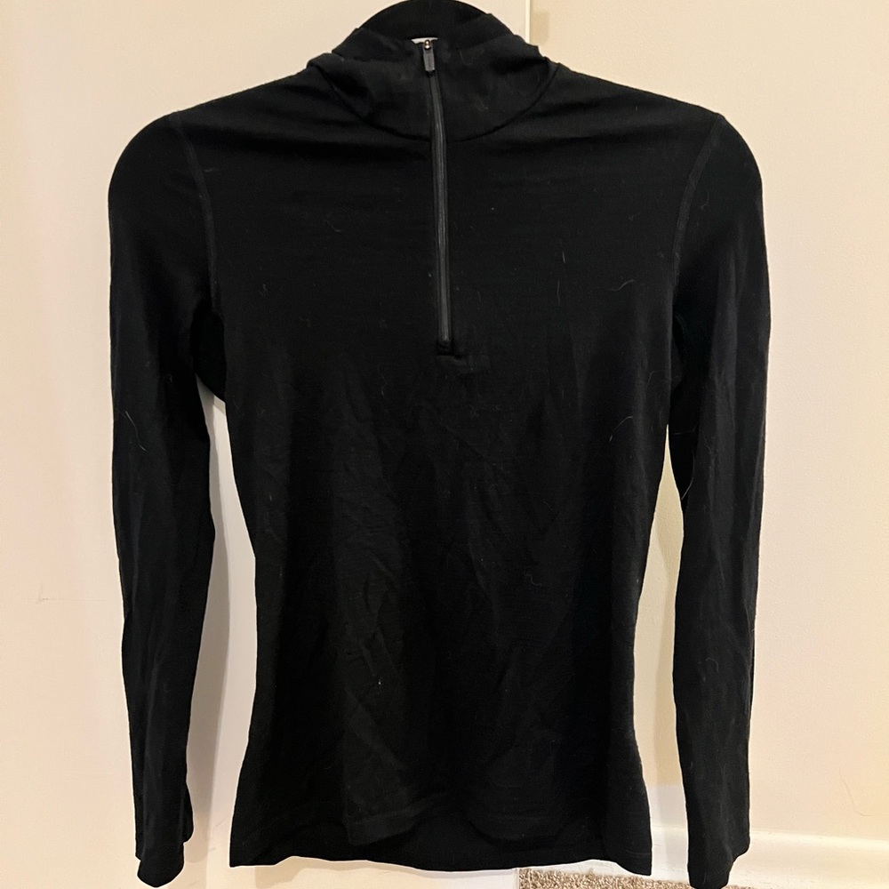 Black icebreaker quarter zip merino hoodie size small